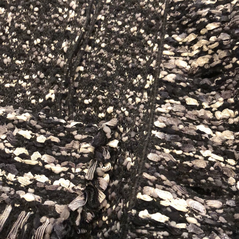 St. John Fringed Boucle Knit Tweed Blazer - Picture 6 of 7